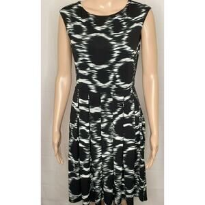 ALFANI Womens XS Pleated Fit and Flare Dress Black White Sleeveless Stretch‎